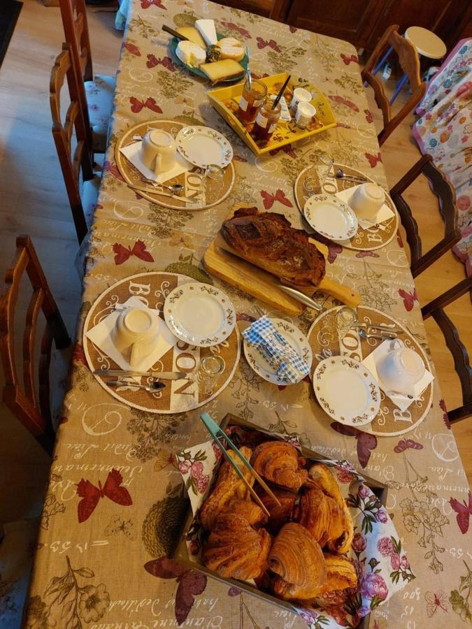 לינה וארוחת בוקר סן-מוריס-סור-מוסל Au Bonheur Fait Maison מראה חיצוני תמונה